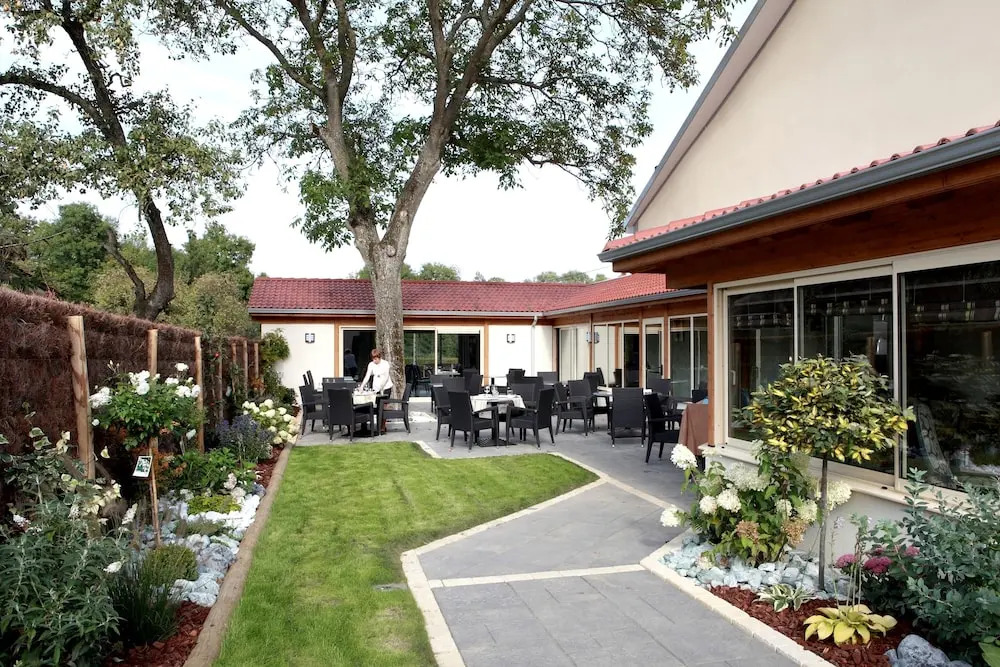 Logis Burnel Et La Cle Des Champs