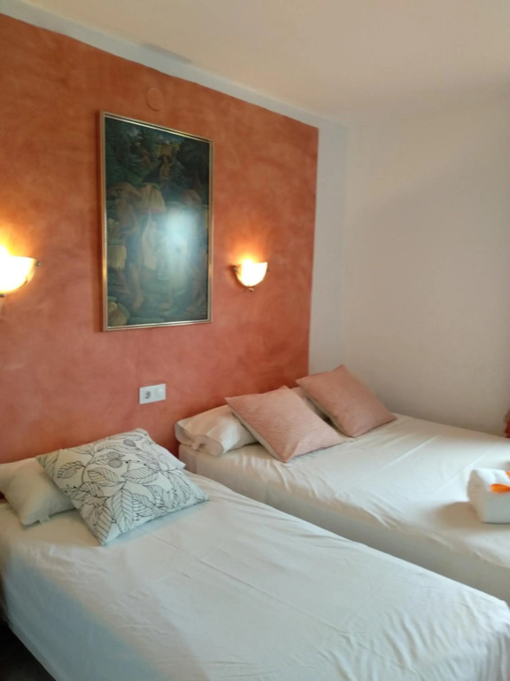 Sea front apartment in Platja Pals with terrace and parking
