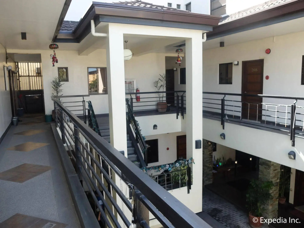 Elyseah Condotel, Angeles Pampanga