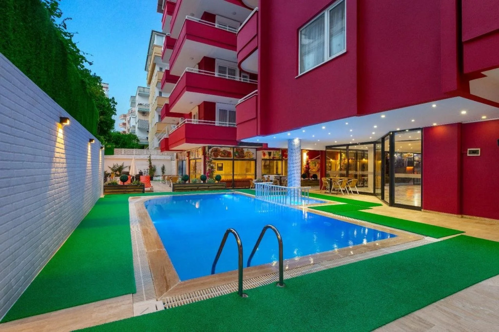 Twin Apart Hotel