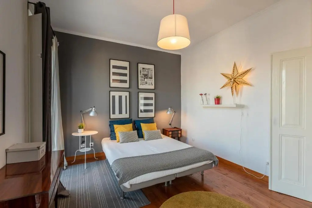 Bright Apartment with Two Bedrooms - BP31