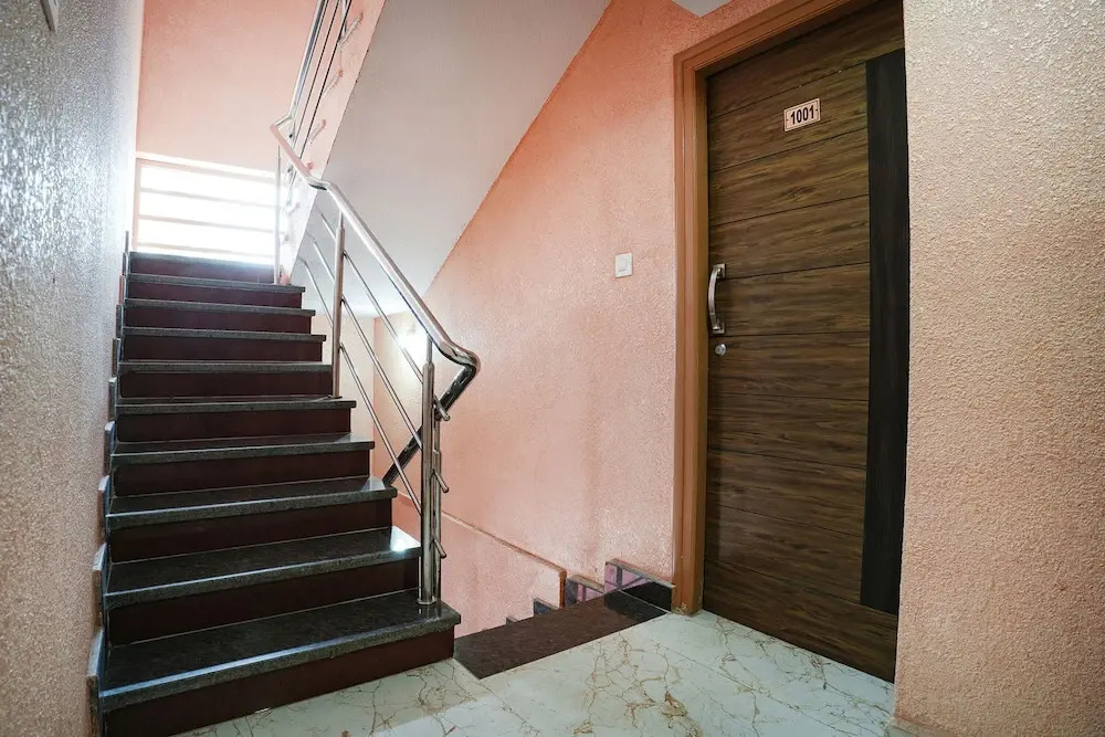 FabHotel A White Pearl Suites - Nr Bangalore Airport