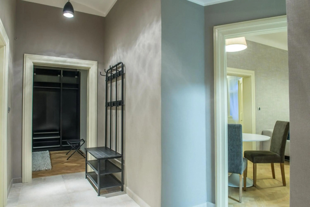 Exclusive 3 Bedroom Top-Notch Flat, GREAT LOCATION