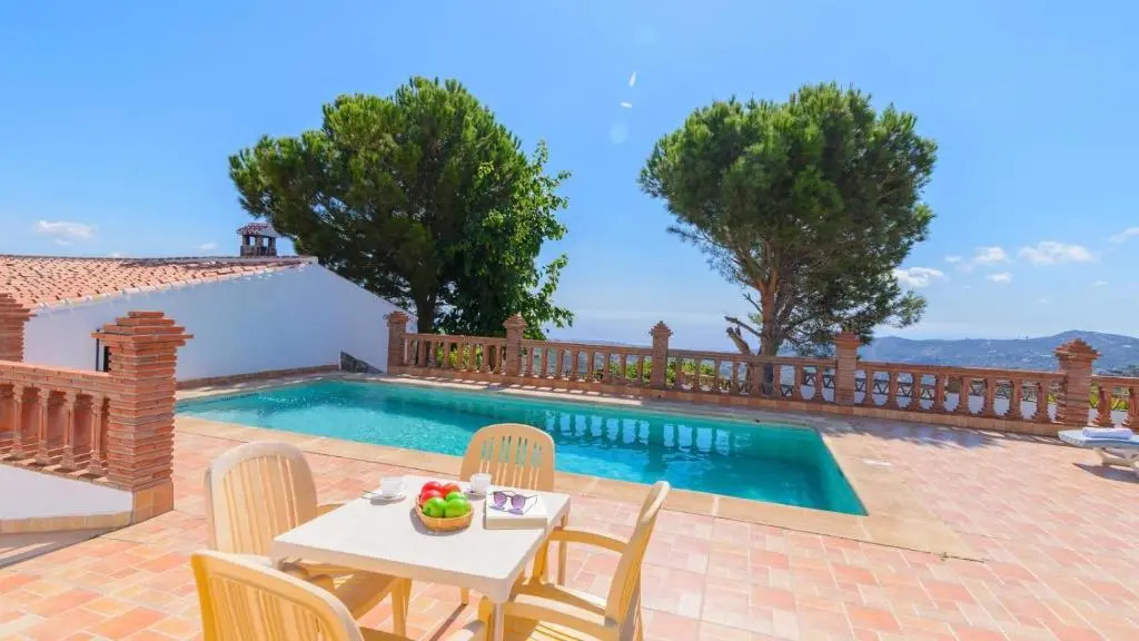 Casa Rosa Frigiliana by Ruralidays