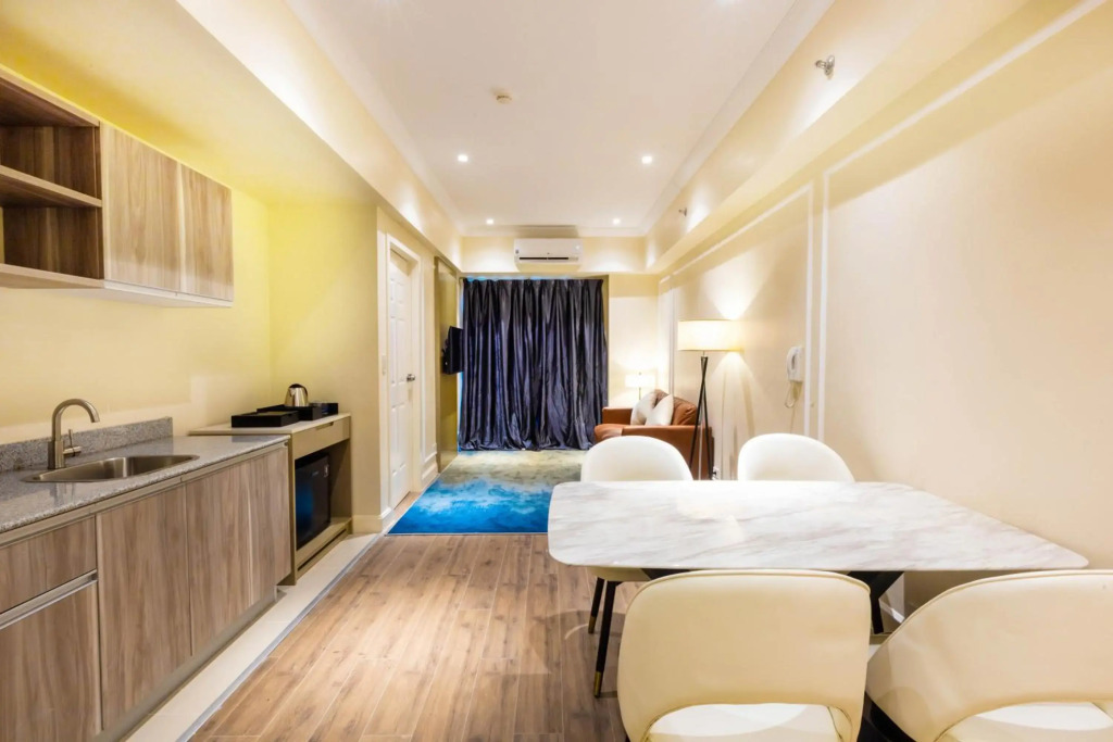 Noble Cebu Hotel