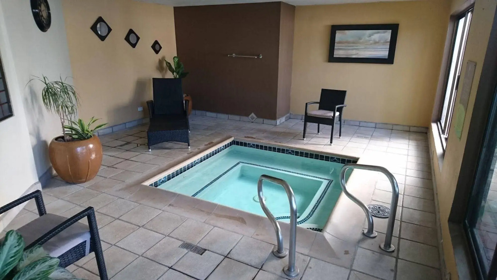 Corona Hotel & Spa