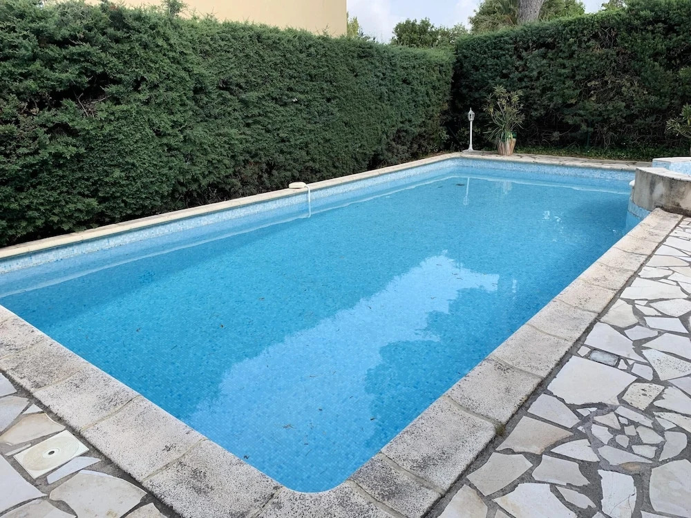 House With 3 Bedrooms in Saint-raphaël, With Wonderful Mountain View,