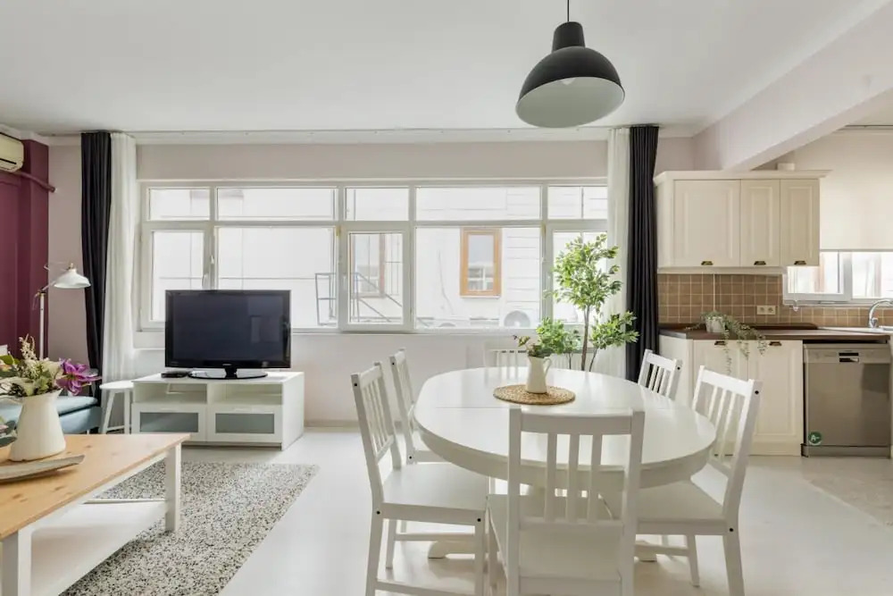 Missafir Stylish and Central Flat in Nisantasi