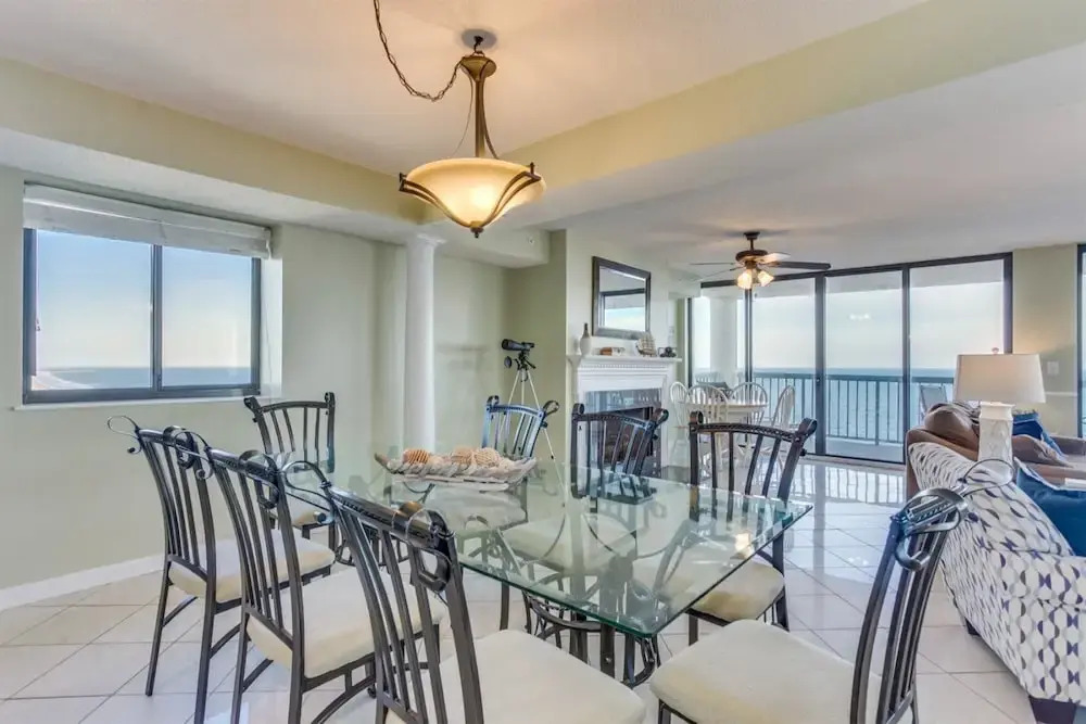 Ocean Bay Club 1701 Pent House Escape!