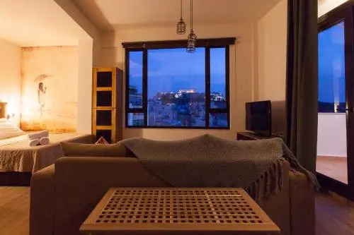 Aristofanous Apartment