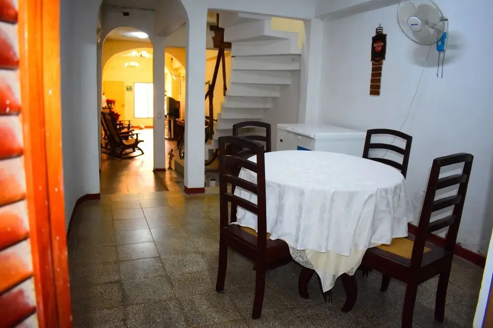 Hostal Cabriales