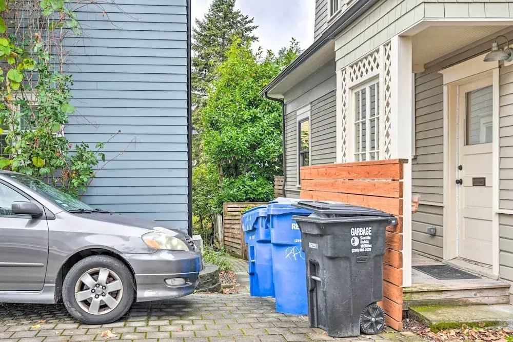 2 Mi to Capitol Hill & Lumen Field! Seattle Escape