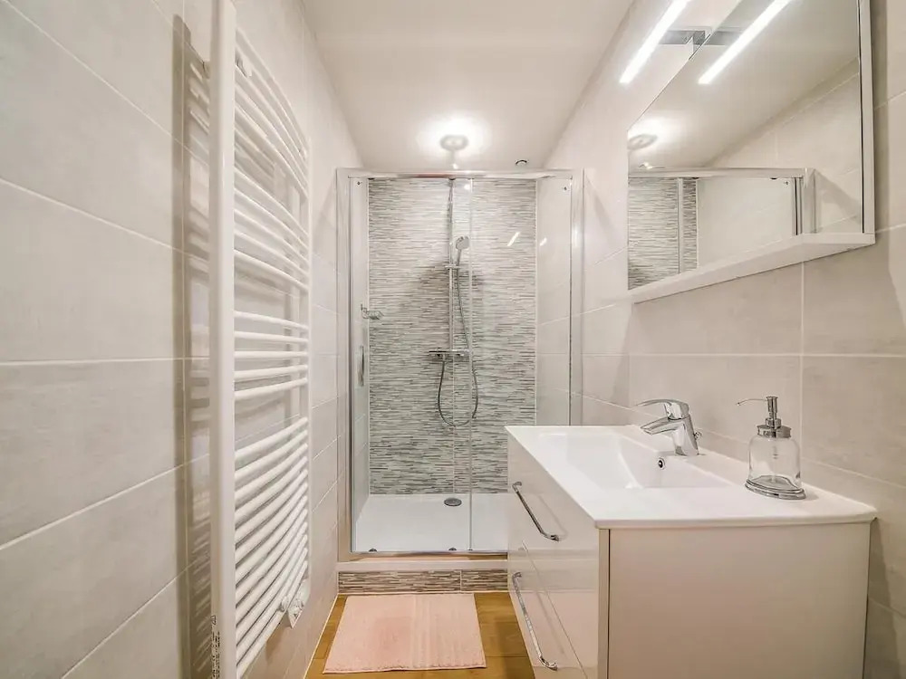 Flow Hostel