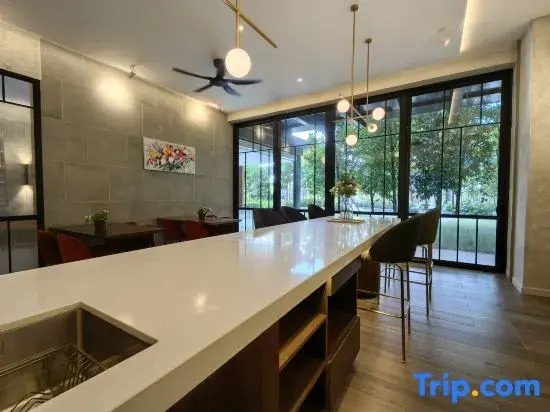 Agile S-K-Y Pavilion Residence KL TRX by M-O-O-N-L-I-G-H-T