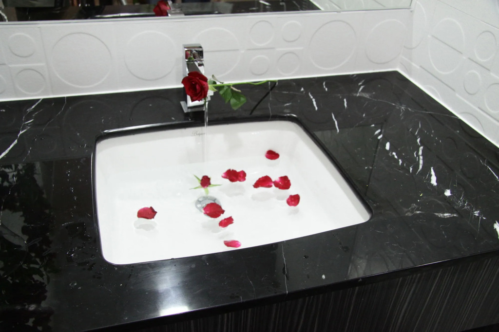 Yoai Hotel