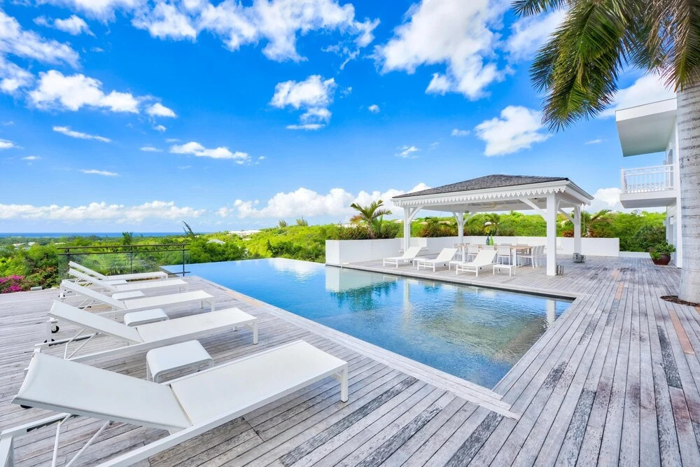Huge Pool, Ideal for Groups, Exclusive Address, AC, Free Wifi, Sat TV, Views! Terres Basses Area