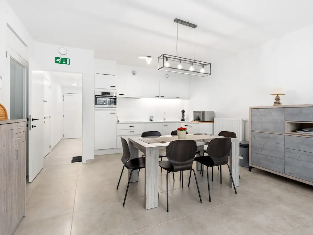 Nice Apartment Near Beach