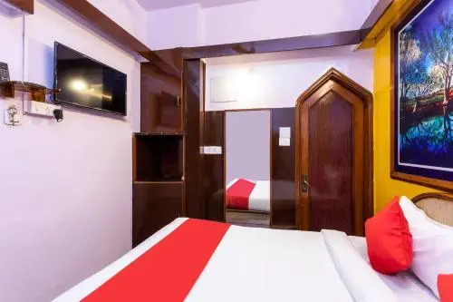 Shree Malak Hotel by OYO Rooms