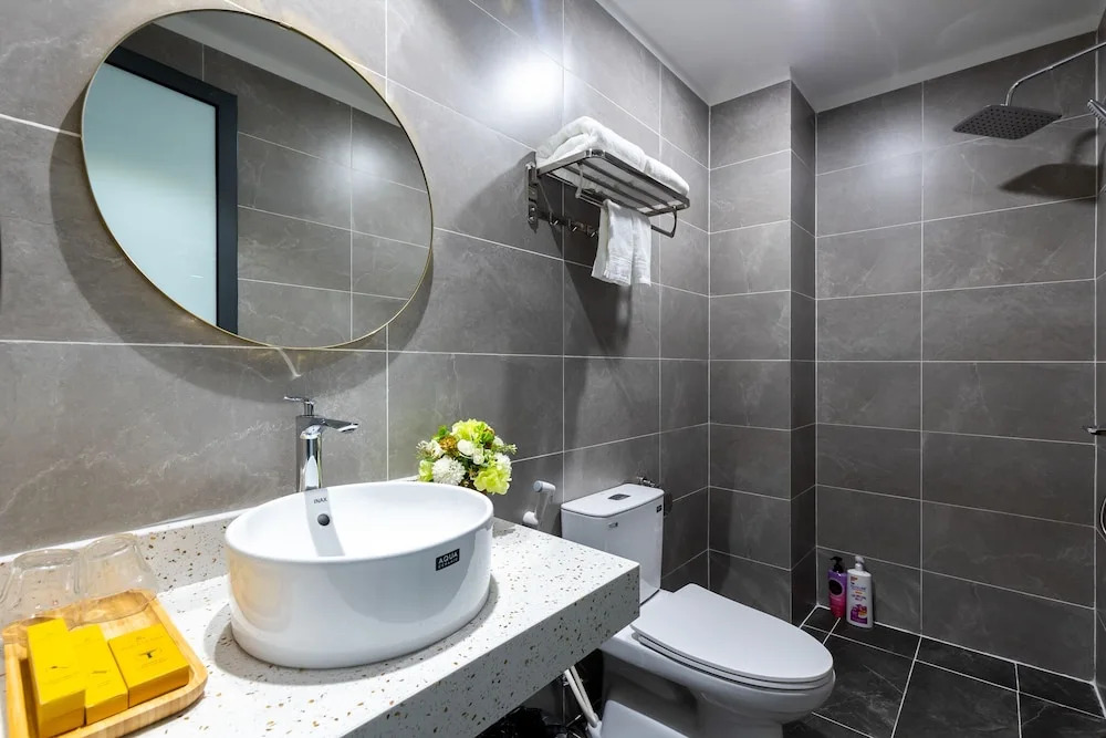Yen Boutique Apartments