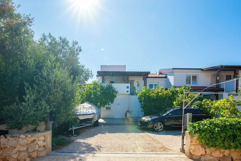 Apartment Milatovic