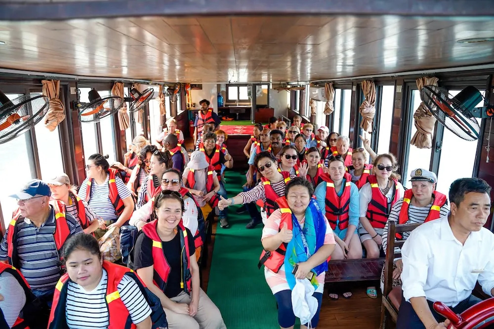 Blue Diamond Cruise