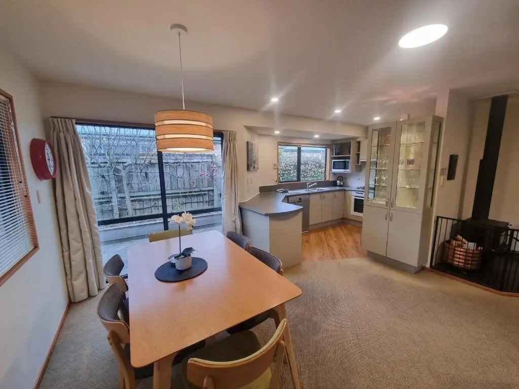 4a Bath Street