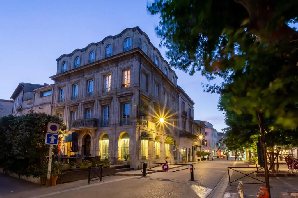 Hôtel Le Relais de Poste Arles Centre Historique