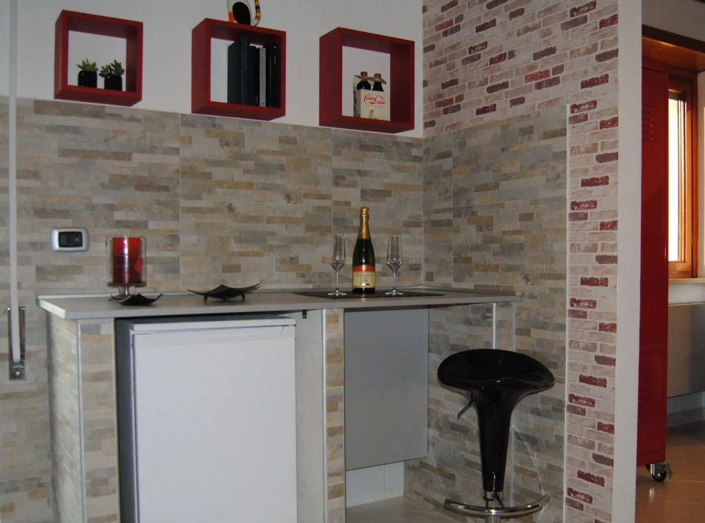 Metropolis Rooms&Services
