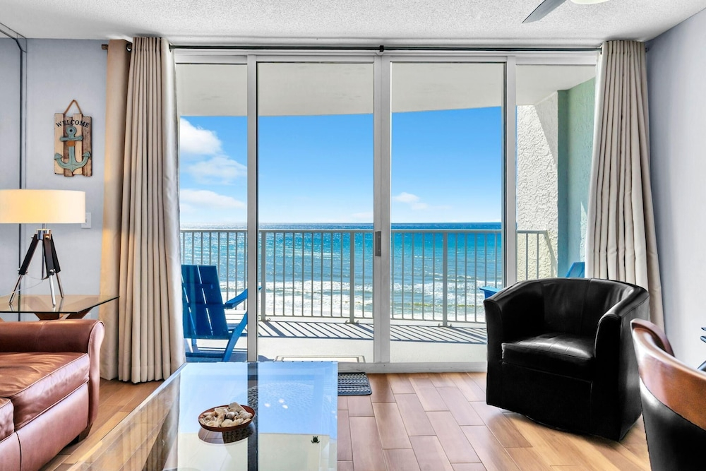 Long Beach Resort 4-605