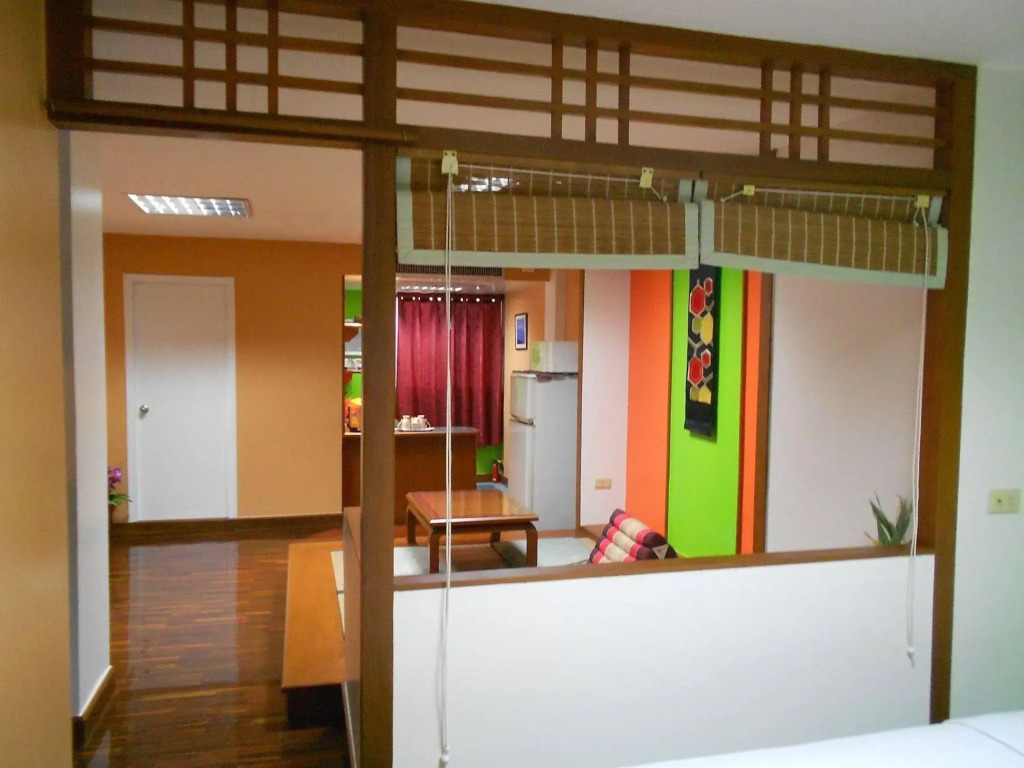 B.S. Court Hotel Sathorn