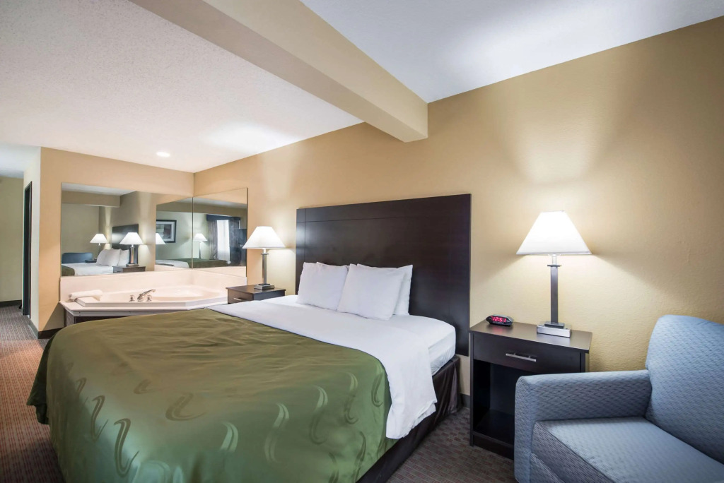 Quality Inn & Suites Menomonie