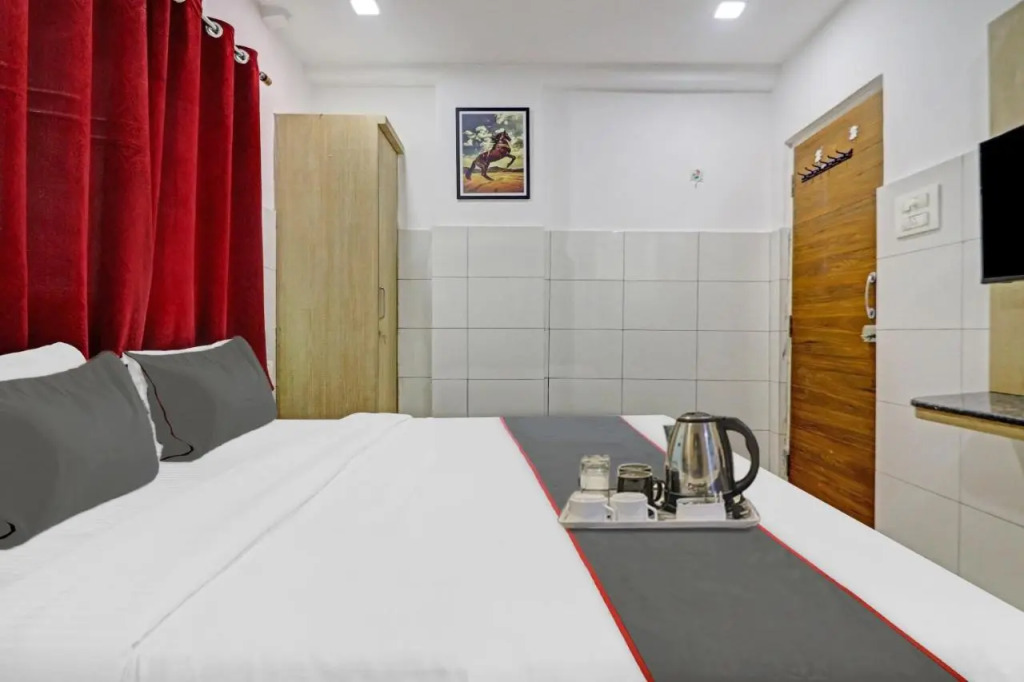 Royal Grand Inn