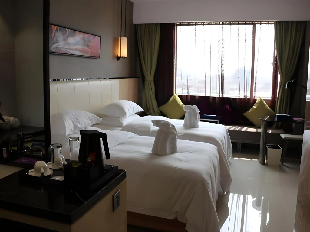 Lori Star Hotel