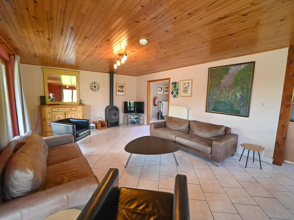Spacious holiday home for 12 adults and 3 children with sauna / private pool