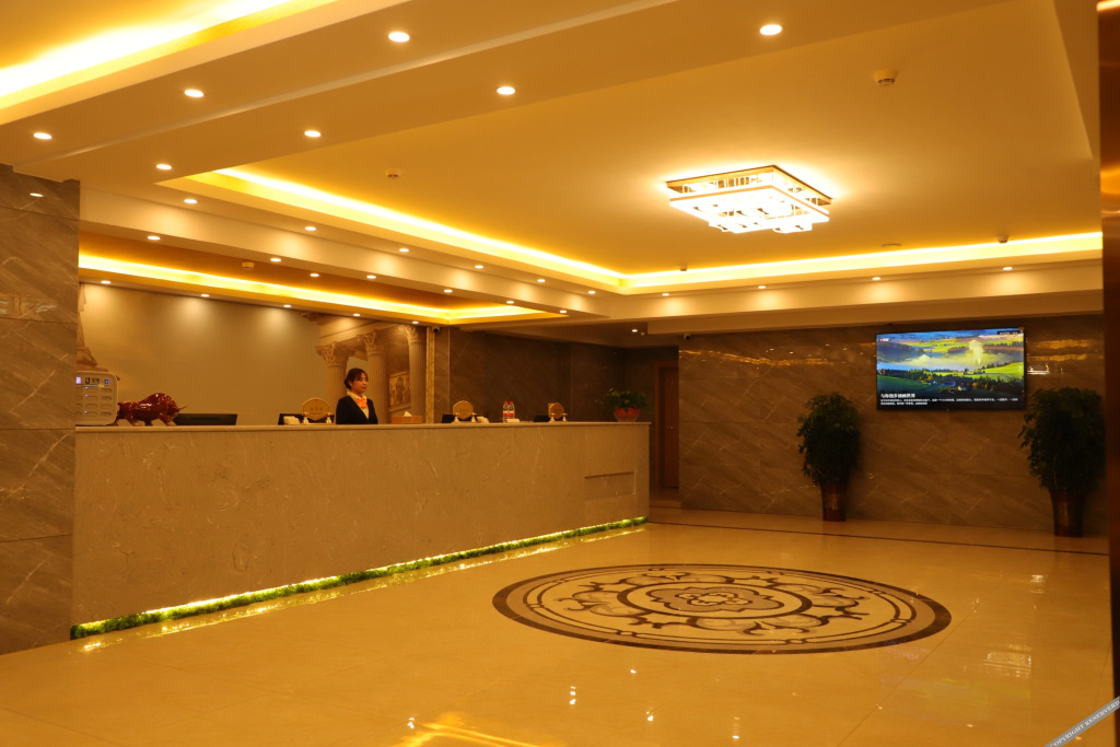Vienna Sanhao Hotel (Heze Mudan District Government Branch)