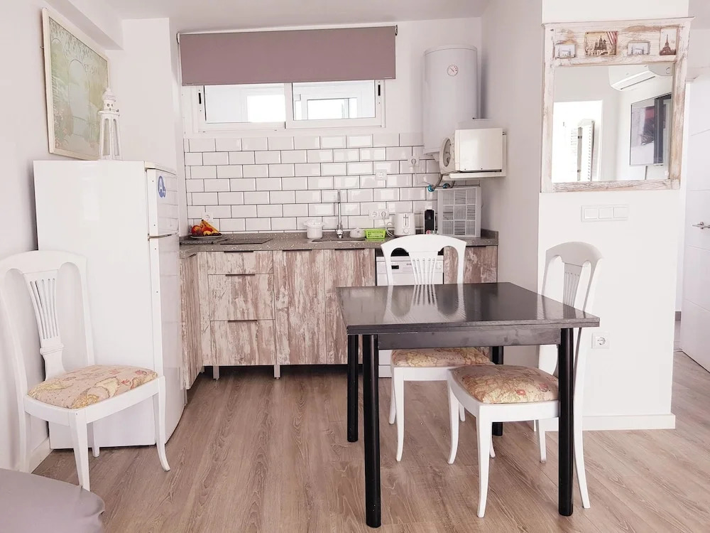 Apartment With one Bedroom in Sevilla, With Wonderful City View, Terrace and Wifi - 65 km From the Beach