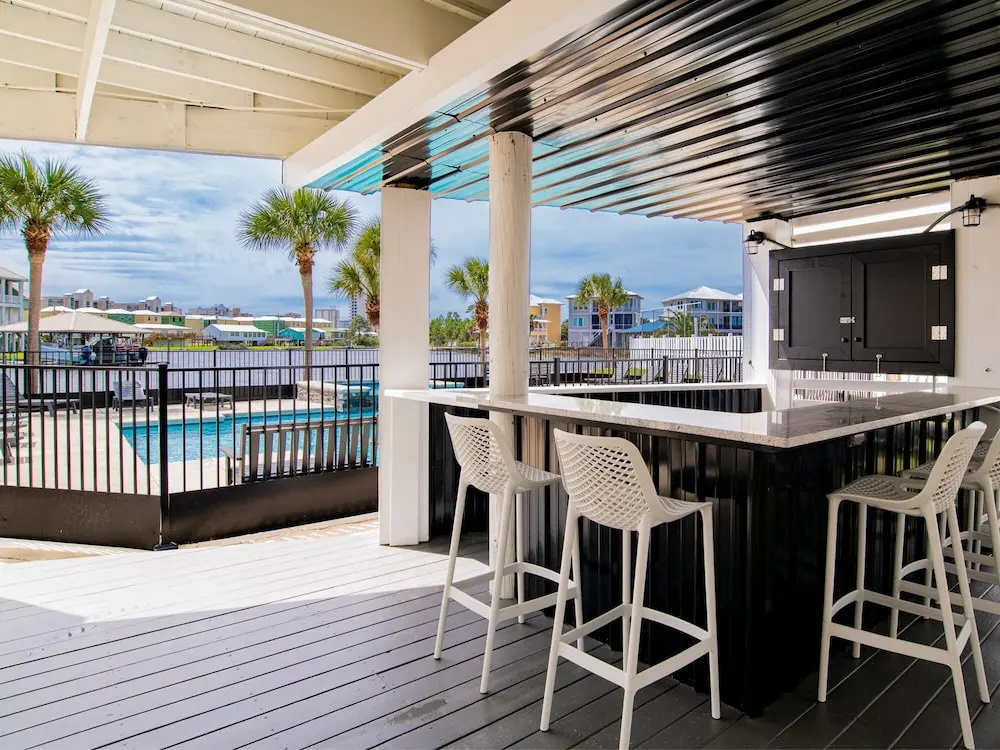 Laguna Vista