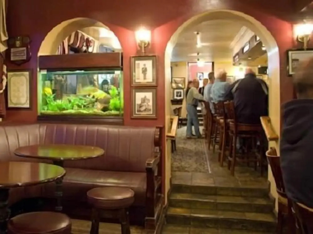 Breffni Arms Hotel