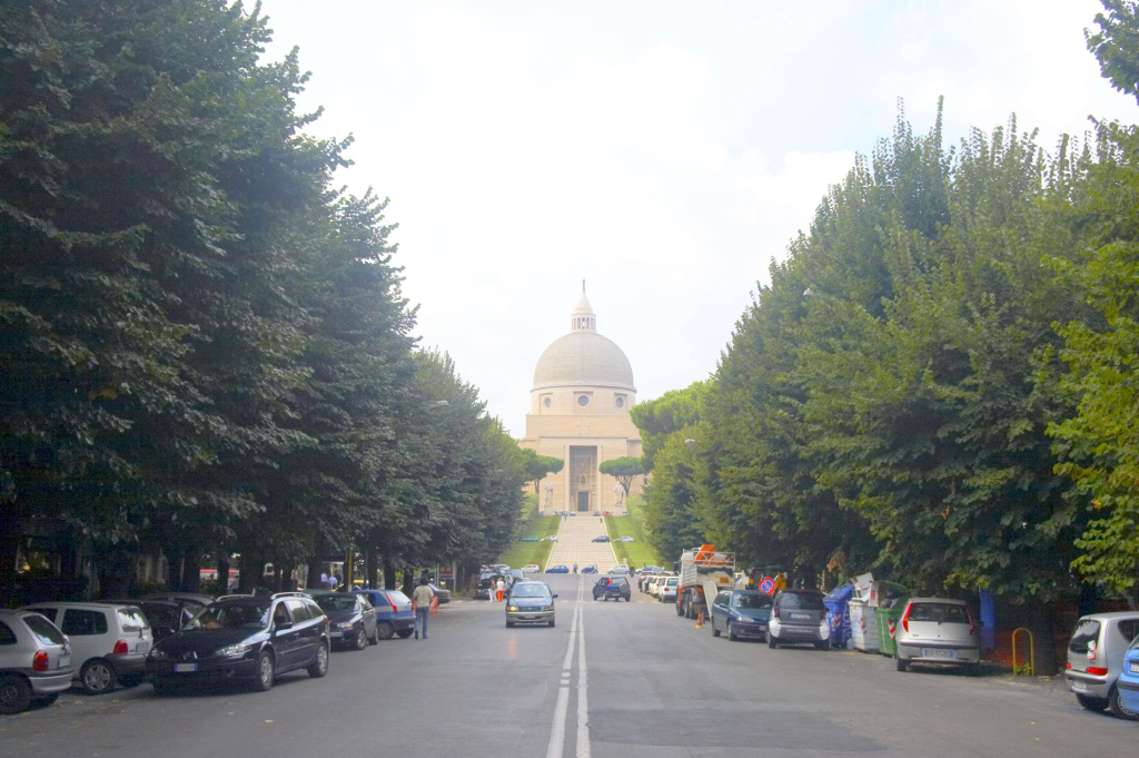 Cardo Roma, Autograph Collection