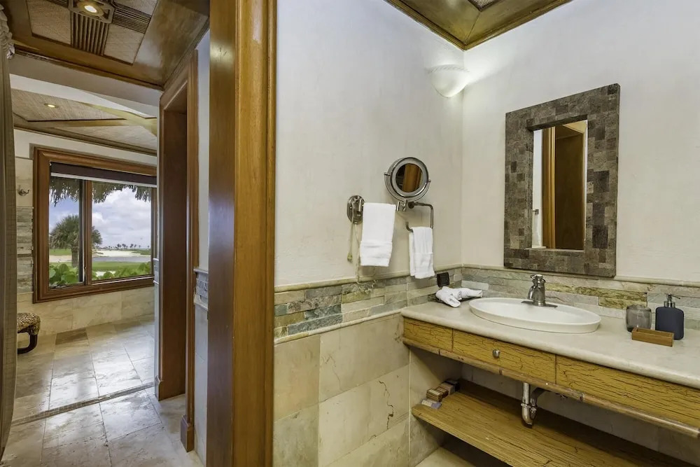 Spectacular 7 500 sq ft Villa in Cap Cana for Rent Access to Eden Roc Beach Club Pool Chef Butler Maid