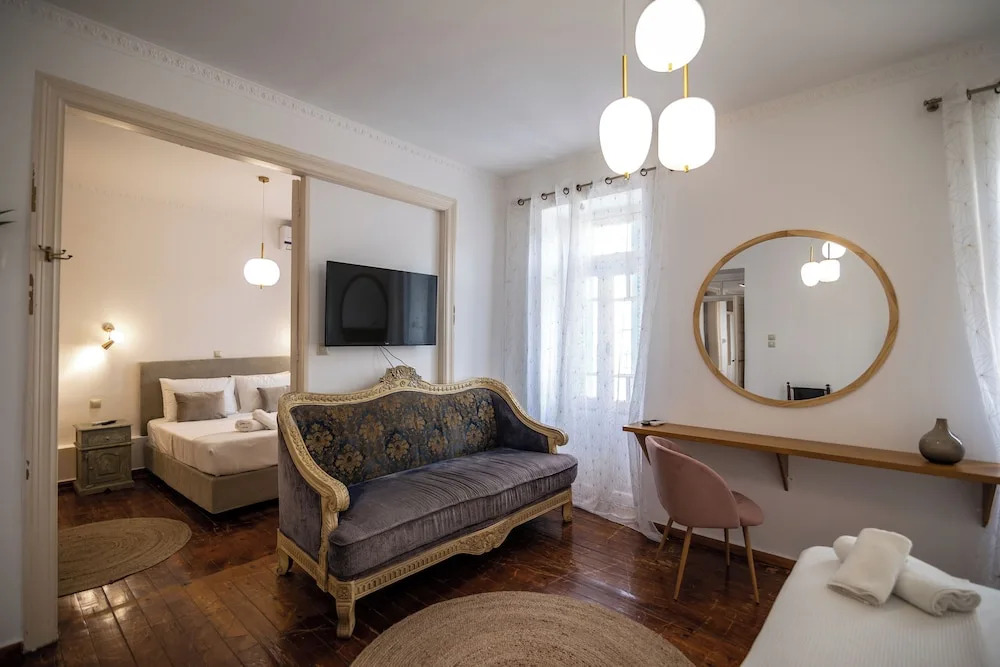 Apeiron Acropolis Suites by HC