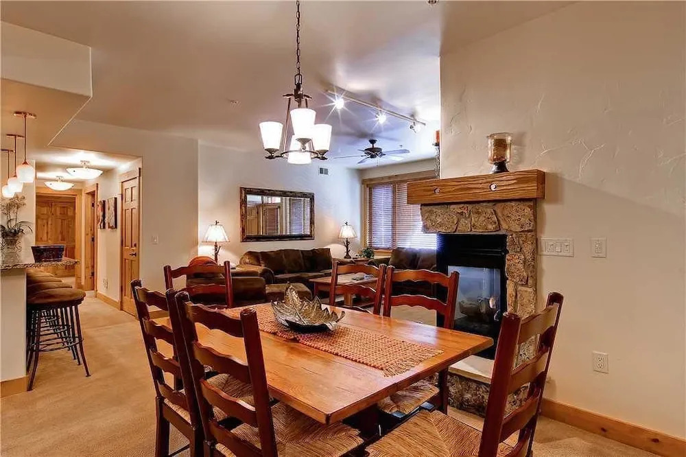 4203 Aspen Lodge, Trappeur's Crossing Apartment 3