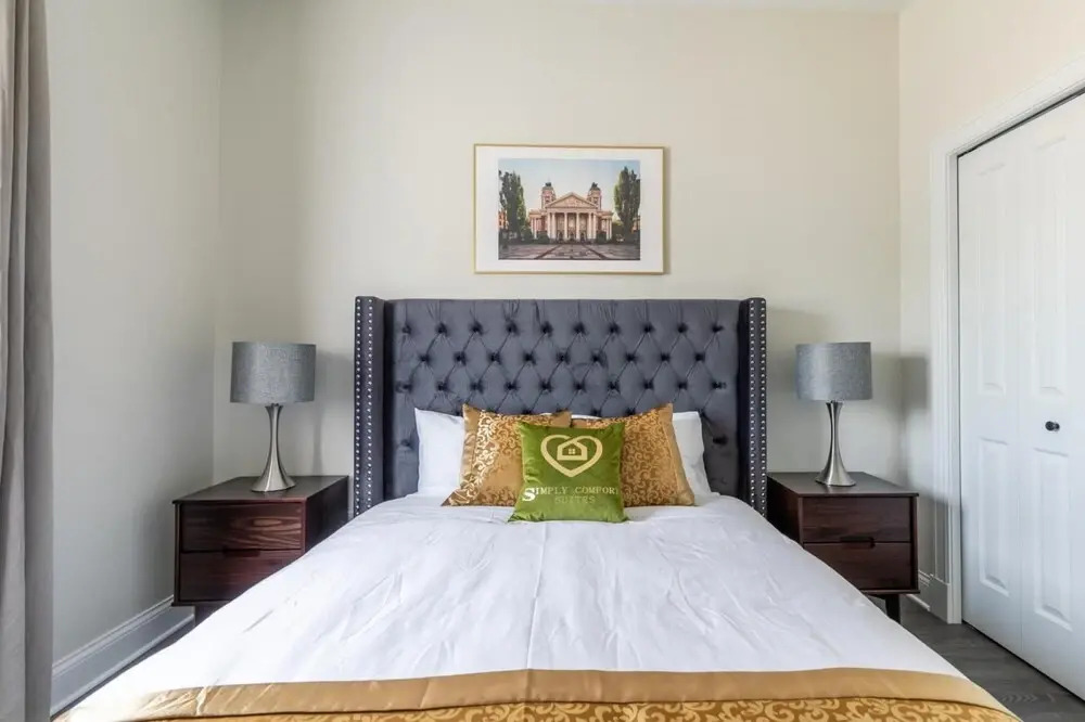 Iconic Rideau 1Bd Unit Balcony Free Parking 2