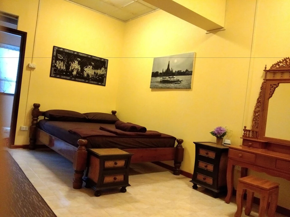 Ruan Ben Ja Hostel