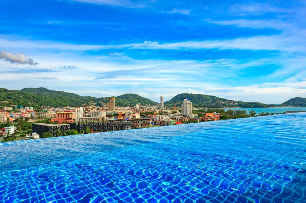 U508 - Bright Studio in Patong Rooftop Pool and gym