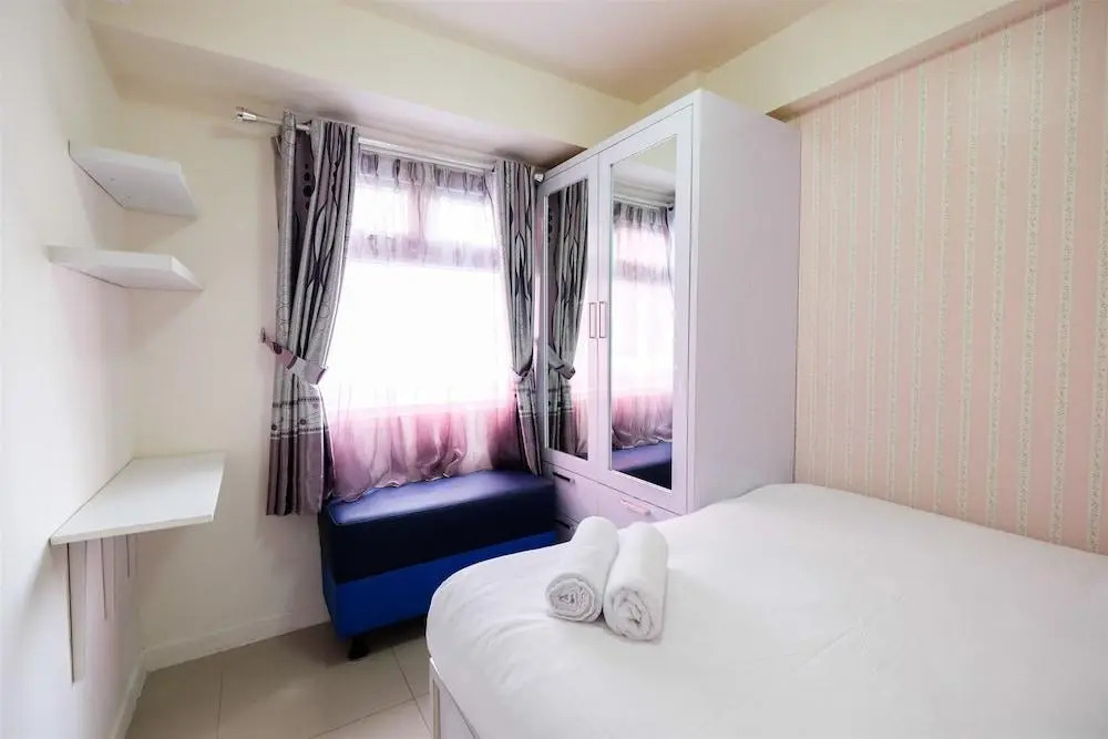 Comfort 2BR with Pool View Green Pramuka City Apartment