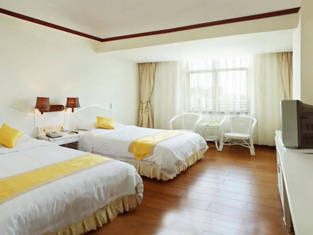 Haikou Huayuan Tiedao Hot Spring Hotel