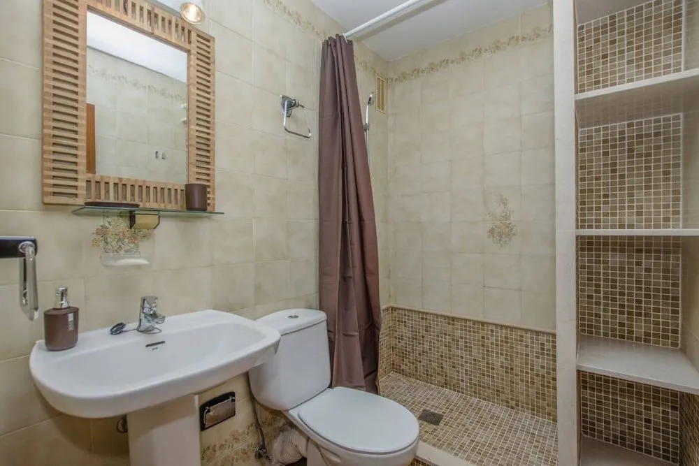 Cala Corb Low Cost