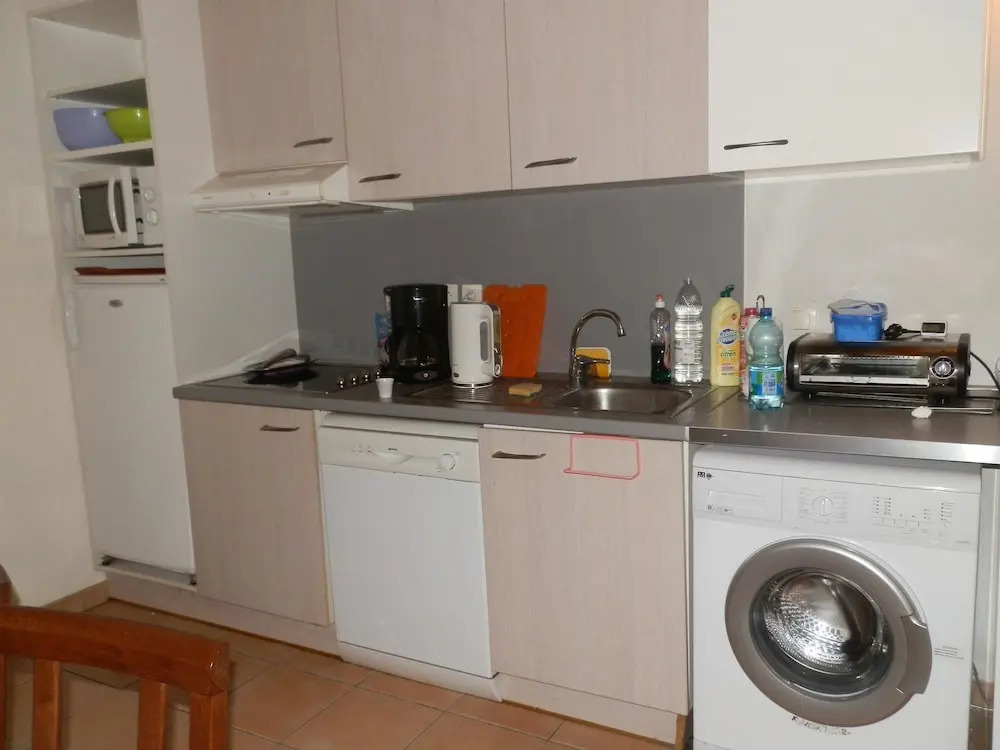 House With 2 Bedrooms in Martigues, With Pool Access, Enclosed Garden