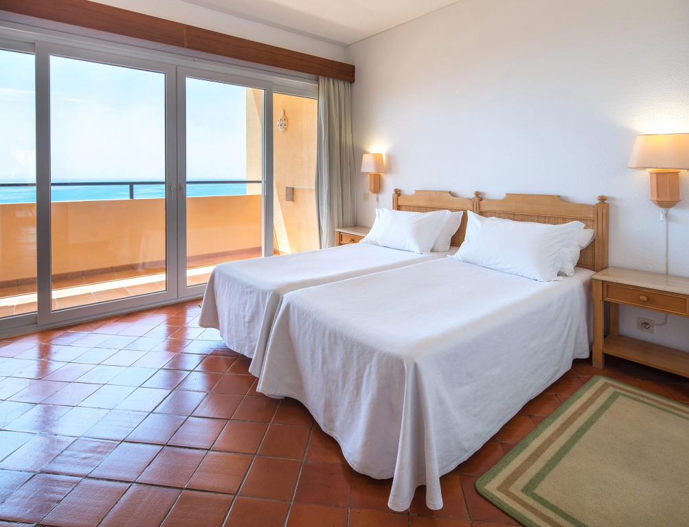 Апартаменты Meia Praia Lagos - Beach Club